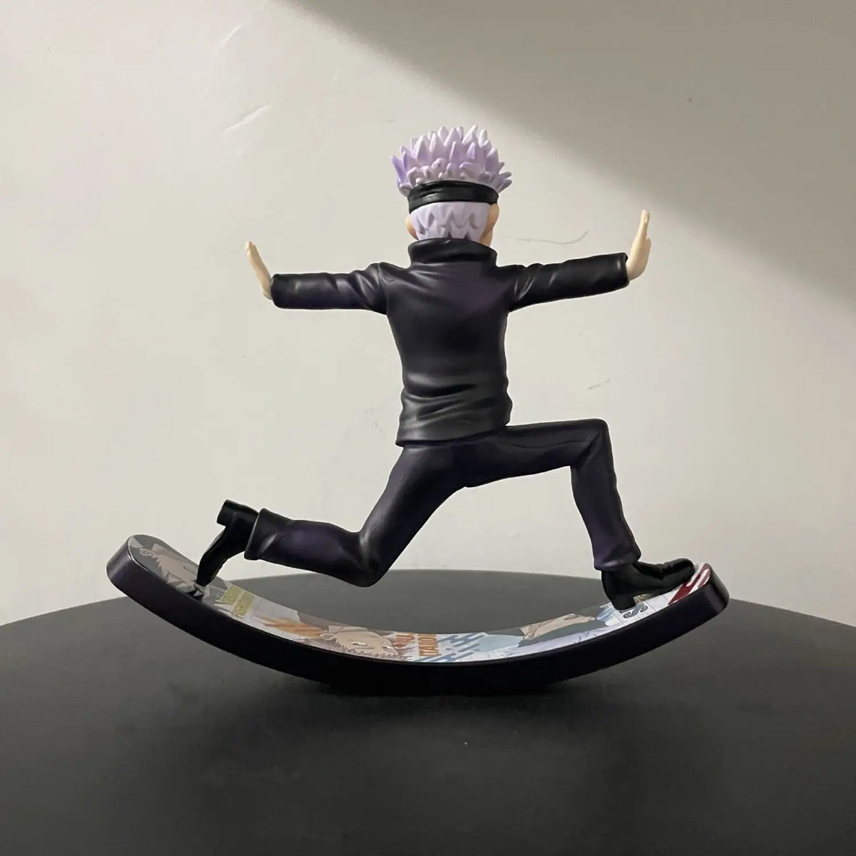 Jujutsu Kaisen Satoru Gojo Rocking Desktop Fidget Figure