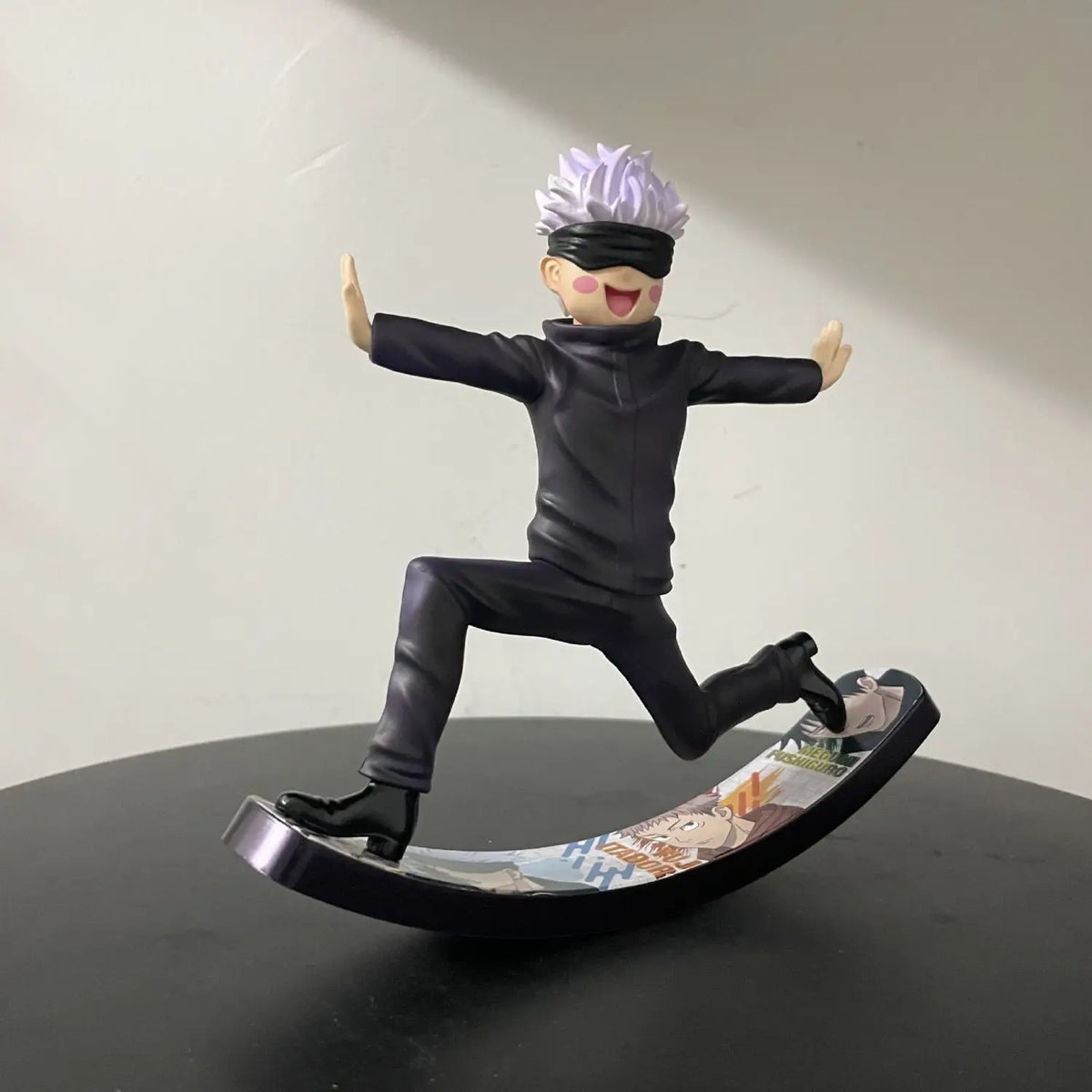 Jujutsu Kaisen Satoru Gojo Rocking Desktop Fidget Figure