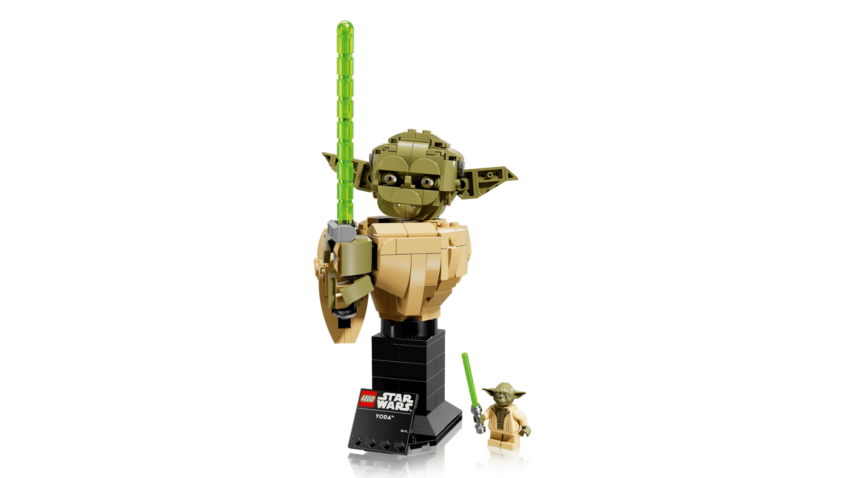 LEGO Star Wars: Attack of the Clones Yoda Bust with Lightsaber
