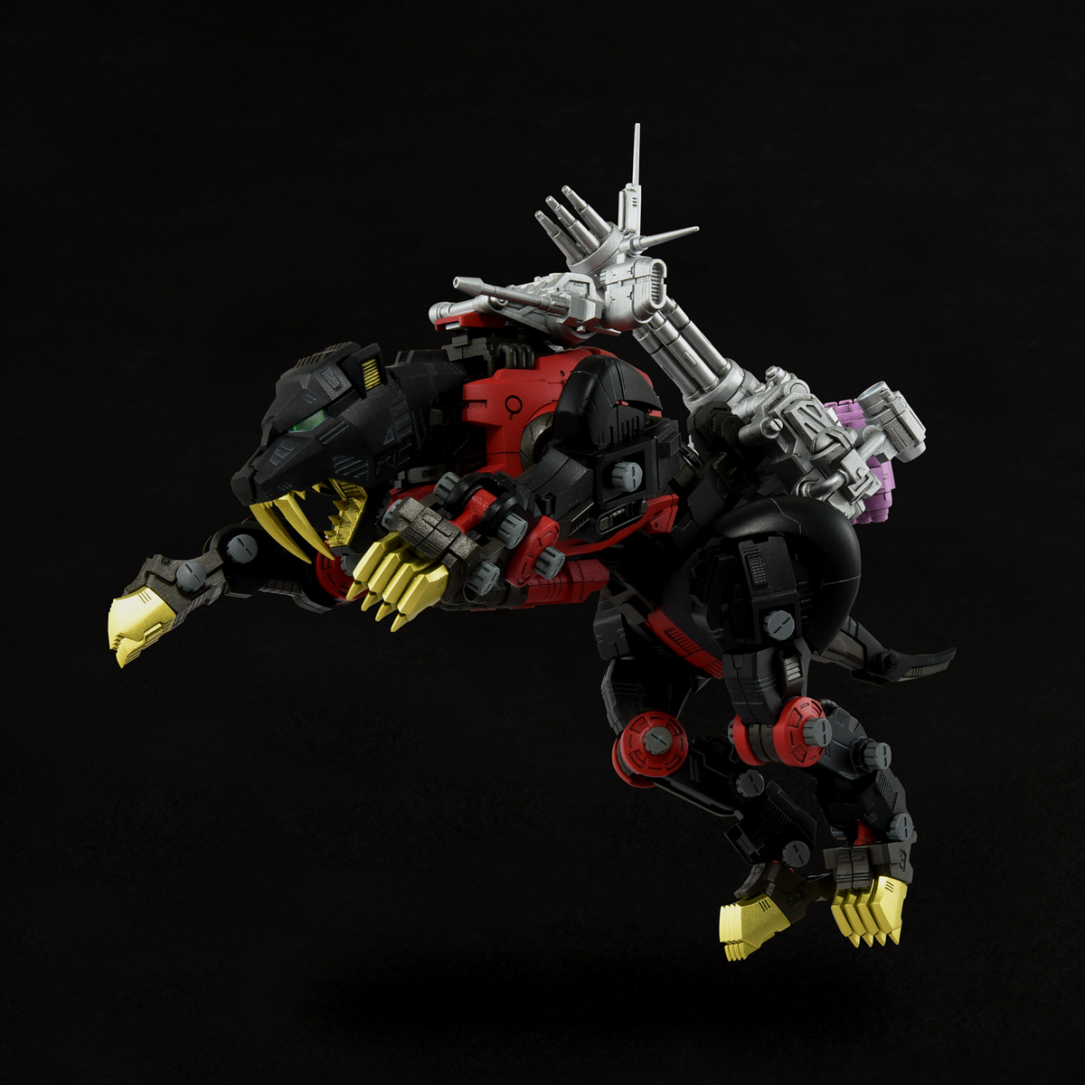 Zoids Realize Model RMZ-006 Saber Tiger Schwarz Special 1/100 Scale Model Kit (Reissue)
