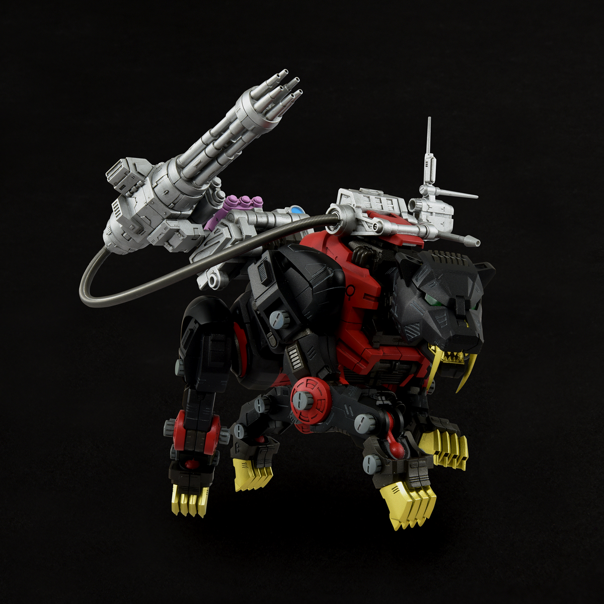 Zoids Realize Model RMZ-006 Saber Tiger Schwarz Special 1/100 Scale Model Kit (Reissue)