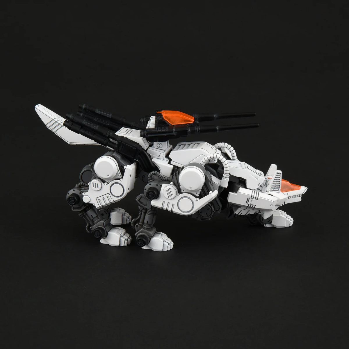 Zoids Realize Model RMZ-003 Command Wolf 1/100 Scale Model Kit (Reissue)