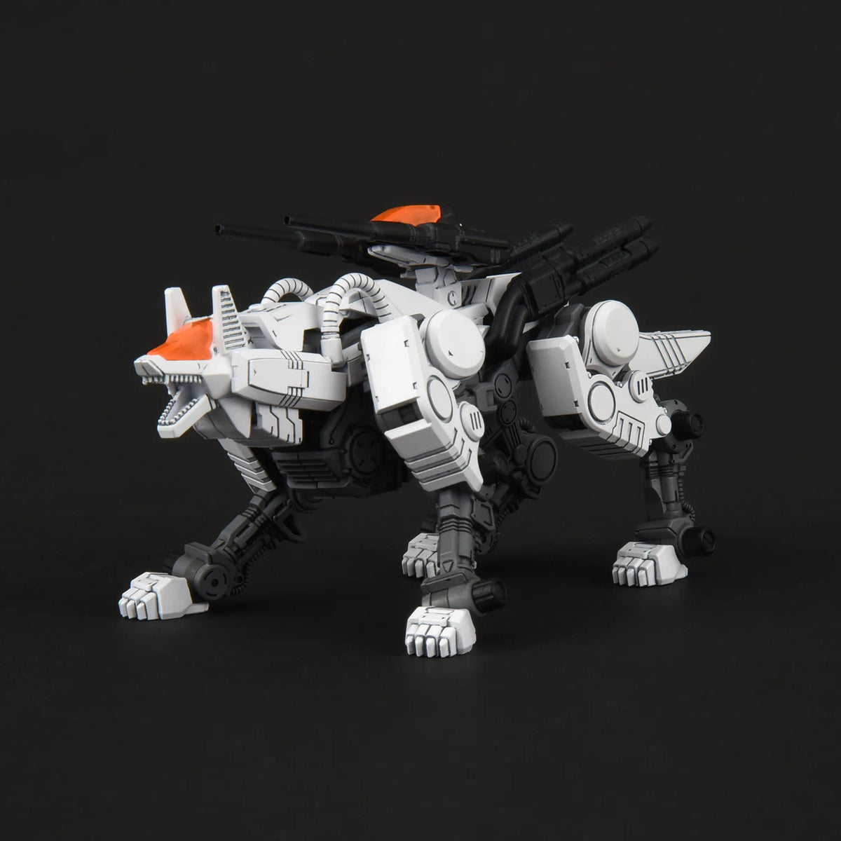 Zoids Realize Model RMZ-003 Command Wolf 1/100 Scale Model Kit (Reissue)