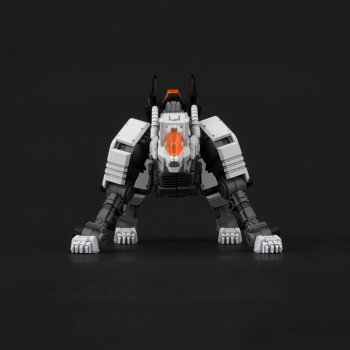 Zoids Realize Model RMZ-003 Command Wolf 1/100 Scale Model Kit (Reissue)