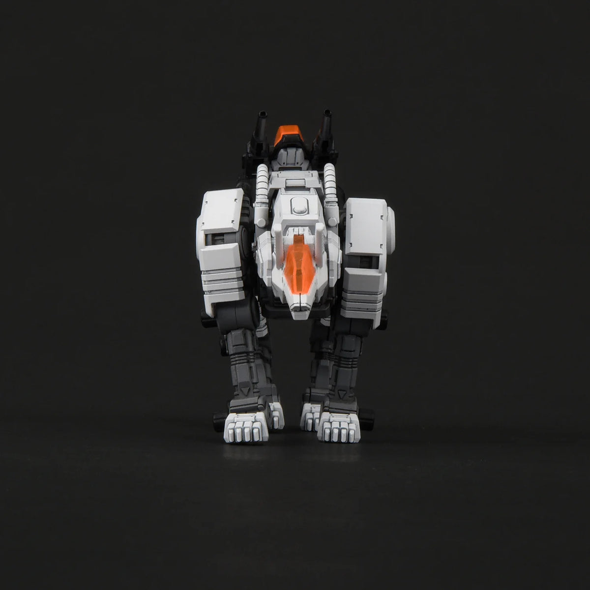 Zoids Realize Model RMZ-003 Command Wolf 1/100 Scale Model Kit (Reissue)