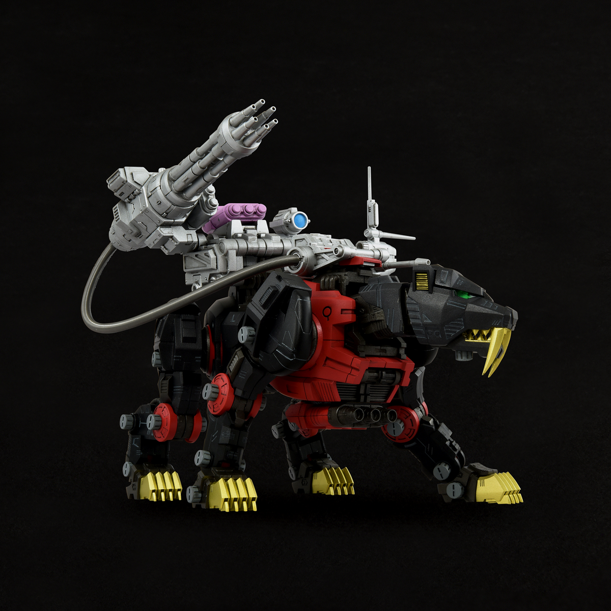 Zoids Realize Model RMZ-006 Saber Tiger Schwarz Special 1/100 Scale Model Kit (Reissue)