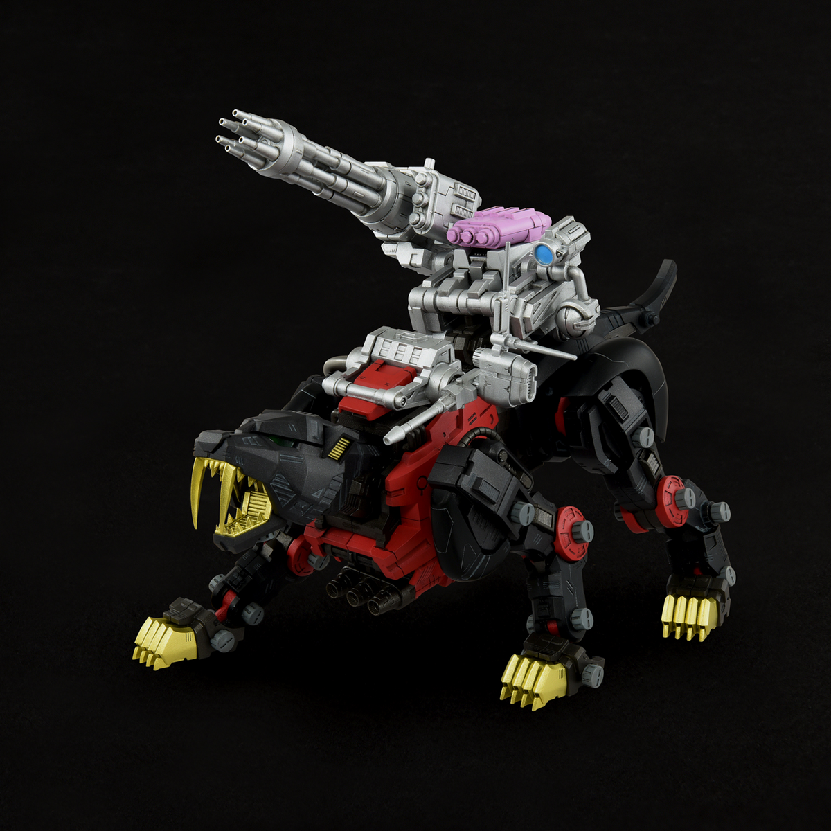 Zoids Realize Model RMZ-006 Saber Tiger Schwarz Special 1/100 Scale Model Kit (Reissue)